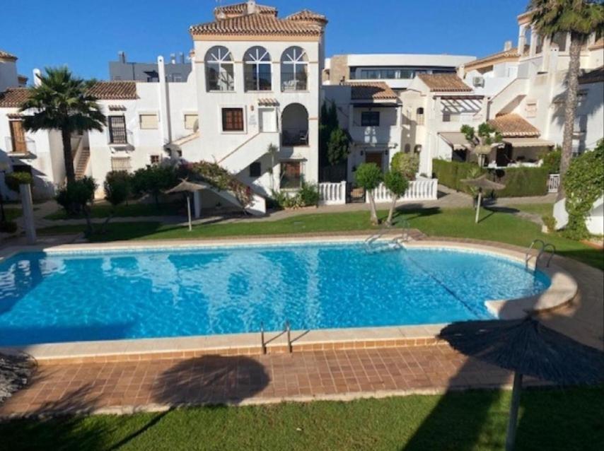 Apartmán Playa Flamenca 151 Alicante Exteriér fotografie